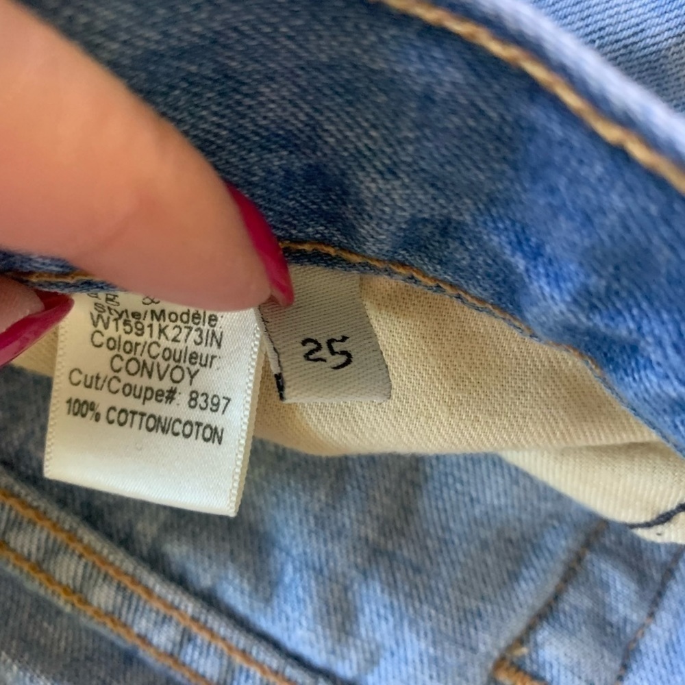 Rag & Bone Dre Distressed Midrise Boyfriend Jeans - Picture 11 of 12